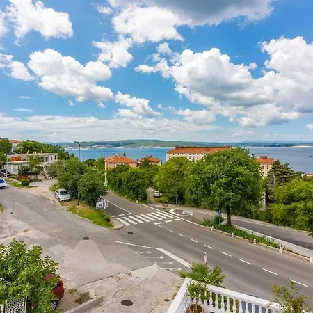In With Sea View, Terrace, Air Conditioning, Wi-fi Apartment *